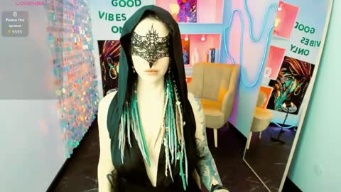 Lisa online show from April 1, 2026, 5:30 am