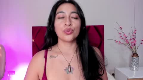 Snapshot of lisahadwiin chatting on December 27, 2024, 6:20 pm LisaHadwiin online show from December 27, 2024, 6:20 pm