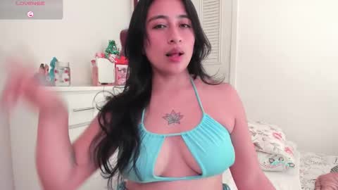 Snapshot of lisahadwiin chatting on December 16, 2025, 6:46 pm LisaHadwiin online show from December 16, 2025, 6:46 pm