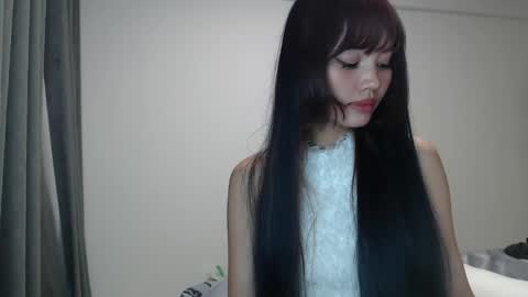 LisaKiss online show from June 1, 2026, 3:47 pm