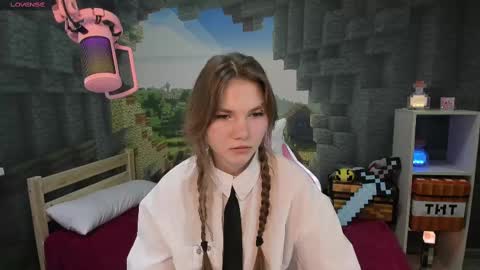 Lisa online show from February 12, 2025, 12:16 am