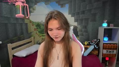 Lisa online show from February 15, 2025, 4:12 pm