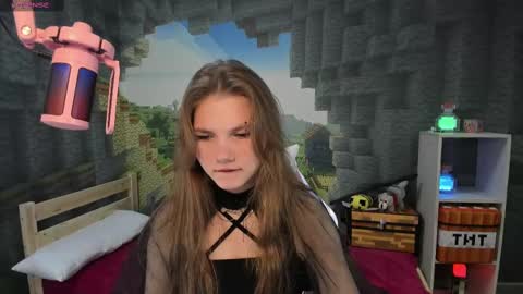 Lisa online show from February 27, 2025, 5:36 pm