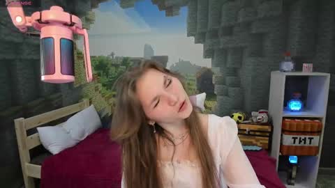 Lisa online show from March 7, 2025, 11:49 pm