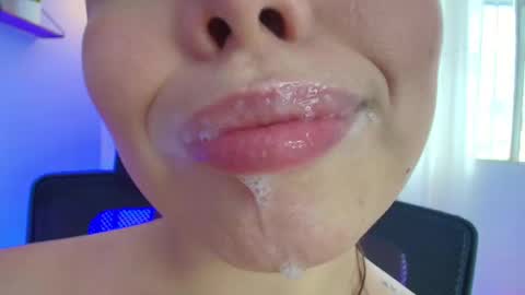 Snapshot of lisbet_21x chatting on February 6, 2025, 7:18 pm Lisbet online show from February 6, 2025, 7:18 pm