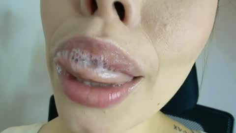 Lisbet online show from October 20, 2025, 10:32 pm