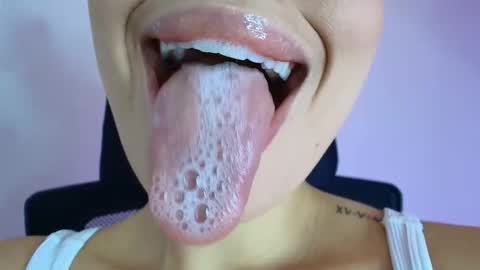 Lisbet online show from November 6, 2025, 10:32 pm