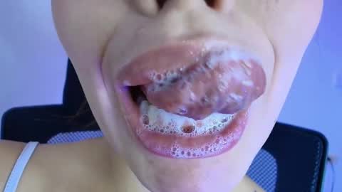 Snapshot of lisbet_21x chatting on February 6, 2026, 6:07 am Lisbet online show from February 6, 2026, 6:07 am