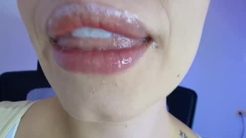 Snapshot of lisbet_21x chatting on February 28, 2026, 1:56 pm Lisbet online show from February 28, 2026, 1:56 pm