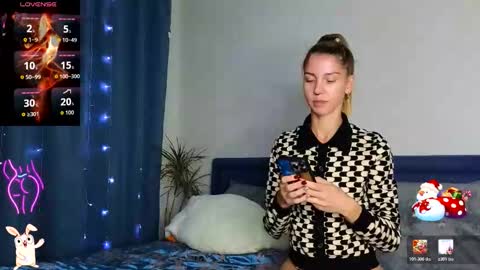 Snapshot of lisi4ka_basik33 chatting on January 12, 2026, 5:40 pm Kris Maks online show from January 12, 2026, 5:40 pm