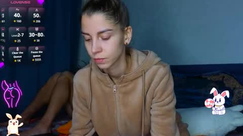 Snapshot of lisi4ka_basik33 chatting on February 23, 2026, 8:28 pm Kris Maks online show from February 23, 2026, 8:28 pm