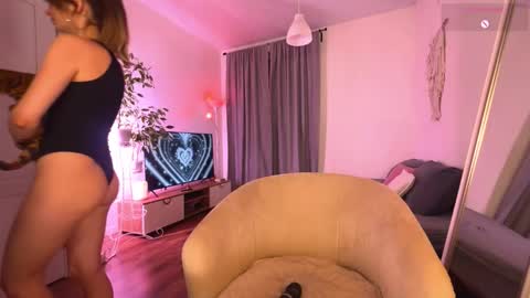 Snapshot of liss_n_gloss chatting on February 24, 2026, 4:05 pm Lisa online show from February 24, 2026, 4:05 pm