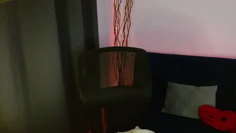 Snapshot of liss_petty chatting on December 1, 2025, 3:33 am Liss online show from December 1, 2025, 3:33 am