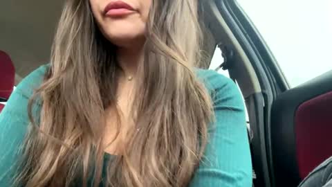 Snapshot of lissa__1 chatting on February 15, 2026, 11:52 am Lissa online show from February 15, 2026, 11:52 am