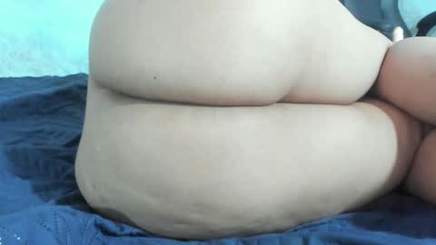 Snapshot of lissa_harris_ chatting on February 16, 2025, 9:15 am Lisa online show from February 16, 2025, 9:15 am