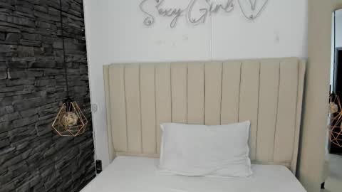 Lisa online show from March 25, 2026, 11:38 am