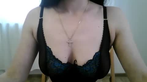 Snapshot of lissa_olsson chatting on October 26, 2025, 11:16 am Lissa online show from October 26, 2025, 11:16 am