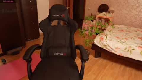 Snapshot of lissablush_ chatting on October 3, 2025, 2:25 pm Lissa online show from October 3, 2025, 2:25 pm