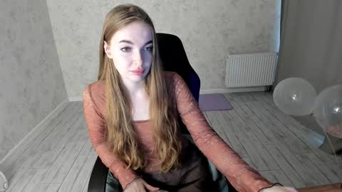 Lissa online show from February 6, 2025, 9:43 am