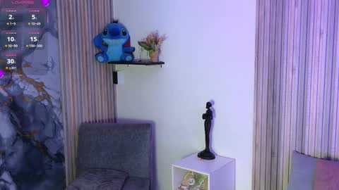 ss  online show from November 22, 2025, 1:43 pm