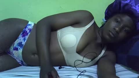 Snapshot of lisssa01 chatting on September 14, 2025, 4:17 pm lisssa01 online show from September 14, 2025, 4:17 pm