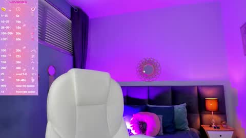 lissy__dream online show from November 8, 2025, 9:02 pm