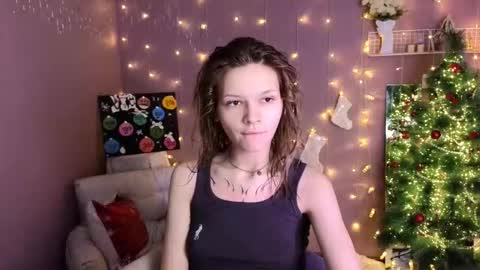 Snapshot of litabrom chatting on January 6, 2026, 9:35 am Lena online show from January 6, 2026, 9:35 am