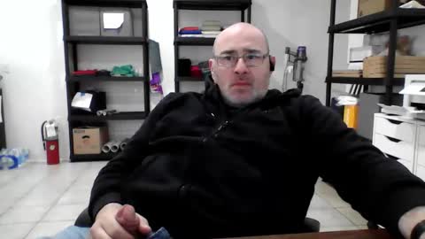 Snapshot of litemike7 chatting on February 17, 2026, 4:46 pm litemike7 online show from February 17, 2026, 4:46 pm