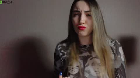 Tina online show from December 12, 2024, 3:05 pm