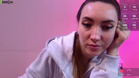 Tina online show from October 7, 2025, 1:41 pm