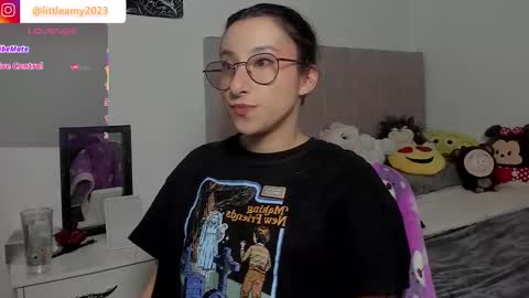 Snapshot of little__ammy chatting on February 18, 2026, 11:11 pm little__ammy online show from February 18, 2026, 11:11 pm