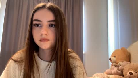 Catherine online show from October 18, 2025, 2:36 am