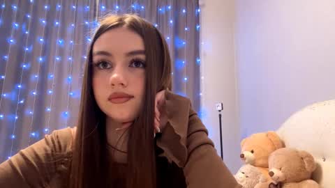 Catherine online show from December 17, 2025, 4:18 am