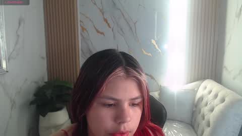 Snapshot of little_cherry_b chatting on October 23, 2025, 7:56 pm Cherri online show from October 23, 2025, 7:56 pm