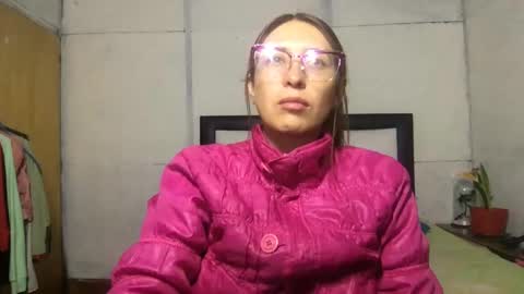 Snapshot of little_devil_diablita90 chatting on September 18, 2025, 2:57 am Diablita online show from September 18, 2025, 2:57 am
