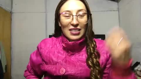 Snapshot of little_devil_diablita90 chatting on October 5, 2025, 1:48 am Diablita online show from October 5, 2025, 1:48 am