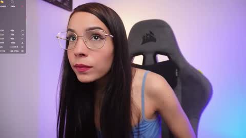 Help me reach 100 likes online show from October 19, 2025, 7:14 pm