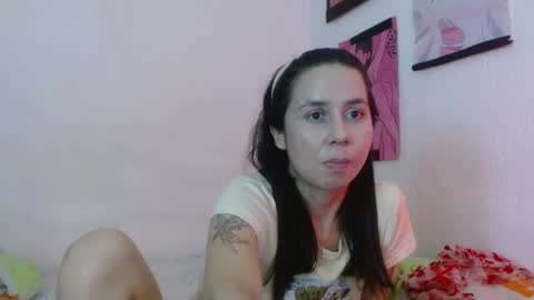 Snapshot of little_emily_97 chatting on July 14, 2026, 12:46 am Little emily online show from July 14, 2026, 12:46 am