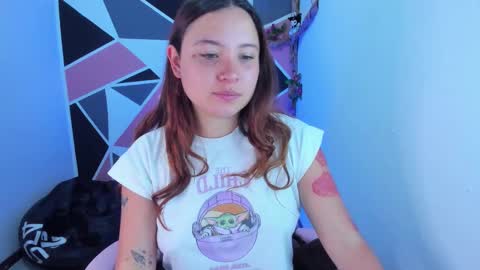 Snapshot of little_emma0 chatting on March 5, 2026, 1:40 pm Carol online show from March 5, 2026, 1:40 pm