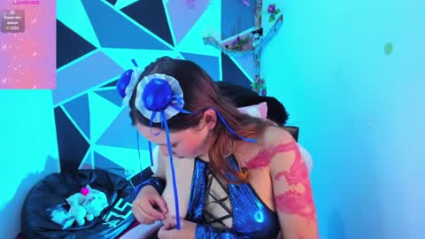 Snapshot of little_emma0 chatting on April 8, 2026, 4:40 pm Carol online show from April 8, 2026, 4:40 pm