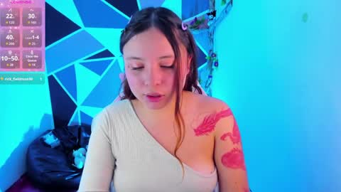 Snapshot of little_emma0 chatting on April 9, 2026, 6:46 pm Carol online show from April 9, 2026, 6:46 pm