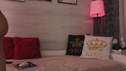 little_heart_andreea online show from May 18, 2026, 9:09 pm