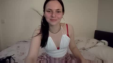 Snapshot of little_kinky_gal chatting on May 27, 2026, 8:17 pm little_kinky_gal online show from May 27, 2026, 8:17 pm