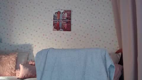 Snapshot of little_pearl_ chatting on December 18, 2025, 5:46 am Adaline online show from December 18, 2025, 5:46 am