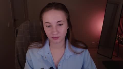 Snapshot of little_pretty_woman chatting on October 16, 2025, 7:37 pm little_pretty_woman online show from October 16, 2025, 7:37 pm