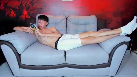 Snapshot of little_show_sexy chatting on February 2, 2026, 5:50 am little_show_sexy online show from February 2, 2026, 5:50 am