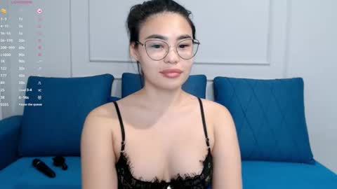 Snapshot of little_v1rgin_angel chatting on June 28, 2026, 10:43 am Kwan online show from June 28, 2026, 10:43 am