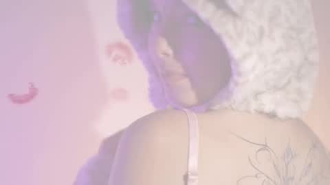 Snapshot of little_vel chatting on October 23, 2025, 6:50 pm Im your little Velinda online show from October 23, 2025, 6:50 pm