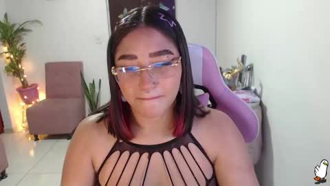 Snapshot of littleangelx_m chatting on January 30, 2025, 8:42 pm Daniela online show from January 30, 2025, 8:42 pm