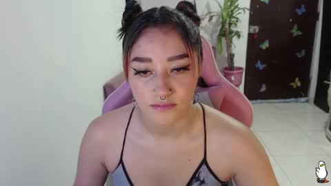 Snapshot of littleangelx_m chatting on October 14, 2025, 7:58 pm Daniela online show from October 14, 2025, 7:58 pm